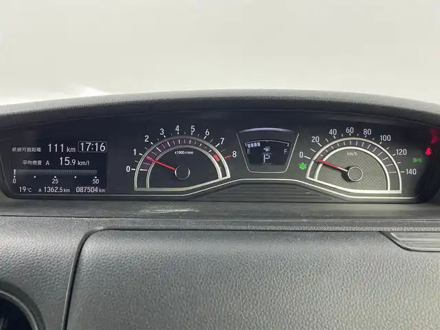 ホンダ Ｎ ＢＯＸ カスタム G L ホンダセンシング 大阪府 2019(令1)年 8.8万km クリスタルブラックパール ホンダセンシング/　・衝突軽減ブレーキ/　・誤発進抑制機能/　・後方誤発進抑制機能/　・路外逸脱抑制機能/　・アダプティブクルーズコントロール/　・車線維持支援システム/　・先行車発進告知機能/　・標識認識機能/バックカメラ/片側パワースライドドア/LEDオートライト/フォグランプ/ルーフキャリア/リアスポイラー/スマートキー/純正ETC/ドアバイザー/ウィンカーミラー