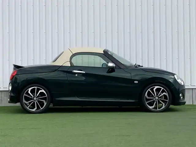 ダイハツ コペン セロS 香川県 2019(平31)年 4.2万km ブリティッシュグリーンマイカ 登録時走行距離：41172km/ディーラー純正SDナビ/　CD DVD BT フルセグTV/バックカメラ/コーナーセンサー/ビルシュタインサスペンション/HKSマフラー/LEDヘッドライト/オートライト/フォグランプ/MTモード付AT/パドルシフト/革調シートカバー/シートヒーター/ETC/前方ドライブレコーダー/革巻きステアリング/ステアリングスイッチ/アイドリングストップ/横滑り防止装置/プッシュスタート/スマートキー