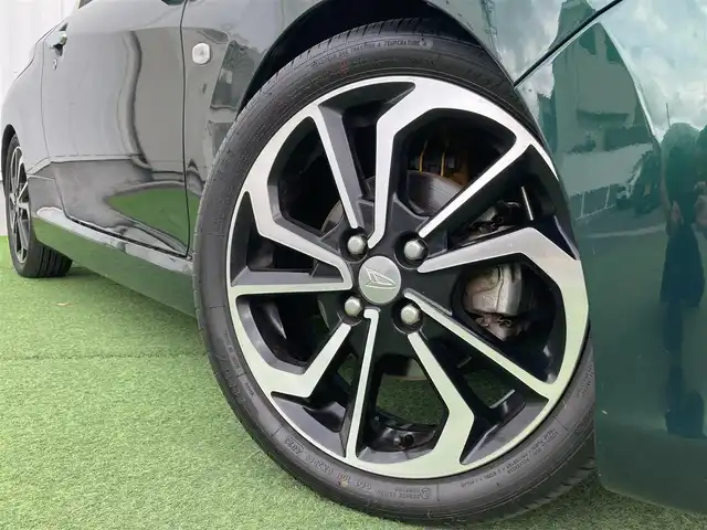 ダイハツ コペン セロS 香川県 2019(平31)年 4.2万km ブリティッシュグリーンマイカ 登録時走行距離：41172km/ディーラー純正SDナビ/　CD DVD BT フルセグTV/バックカメラ/コーナーセンサー/ビルシュタインサスペンション/HKSマフラー/LEDヘッドライト/オートライト/フォグランプ/MTモード付AT/パドルシフト/革調シートカバー/シートヒーター/ETC/前方ドライブレコーダー/革巻きステアリング/ステアリングスイッチ/アイドリングストップ/横滑り防止装置/プッシュスタート/スマートキー