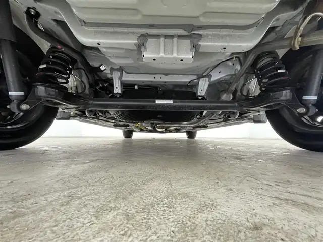 トヨタ ルーミー X 千葉県 2023(令5)年 1.2万km パールホワイトⅢ 禁煙車/トヨタセーフティセンス/・クリアランスソナー/片側電動ドア/純正メモリナビ/・型番：NMZK-W73D/・CD/DVD/USB/Bluetooth/フルセグTV/・バックカメラ/DNシートヒーター/ステアリングスイッチ/社外フロアマット/純正ホイールキャップ/オートライト/・ハロゲンヘッドライト/・ヘッドライトレベライザー/プッシュスタート/・スマートキー/・スペアキー