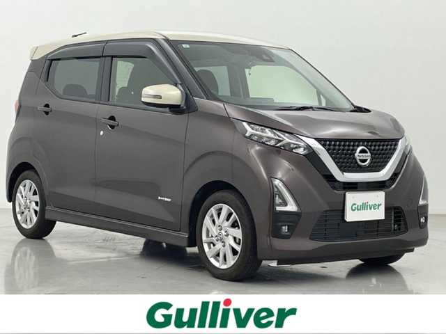 日産 デイズ ハイウェイスターX 熊本県 2021(令3)年 3.8万km フローズンバニラパール/アッシュブラウンM 純正ディスプレイオーディオ（ＡｐｐｌＣａｒＰｌａｙ・ＡｎｄｒｏｉｄＡｕｔｏ・ＢＴ・ＵＳＢ）/全周囲カメラ　/社外前後ドライブレコーダー　/ＥＴＣ　/前後クリアランスソナー　/エマージェンシーブレーキ/レーンデェパーチャアラート/先行車発進お知らせ/標識認識機能/ふらつき警報機能/ハイビームアシスト/横滑り防止/純正フロアマット/純正１４インチAW/オートライト/LEDヘッドライト/スマートキー/プッシュスタート/スペアキー1本/取扱説明書