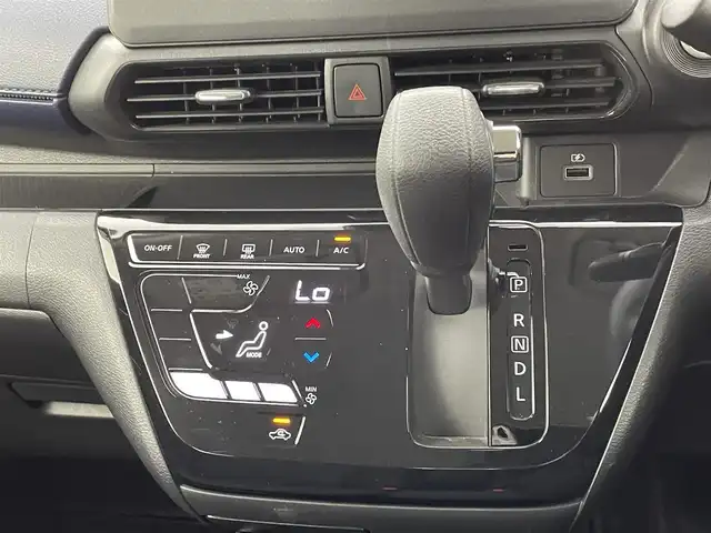 日産 デイズ ハイウェイスターX 熊本県 2021(令3)年 3.8万km フローズンバニラパール/アッシュブラウンM 純正ディスプレイオーディオ（ＡｐｐｌＣａｒＰｌａｙ・ＡｎｄｒｏｉｄＡｕｔｏ・ＢＴ・ＵＳＢ）/全周囲カメラ　/社外前後ドライブレコーダー　/ＥＴＣ　/前後クリアランスソナー　/エマージェンシーブレーキ/レーンデェパーチャアラート/先行車発進お知らせ/標識認識機能/ふらつき警報機能/ハイビームアシスト/横滑り防止/純正フロアマット/純正１４インチAW/オートライト/LEDヘッドライト/スマートキー/プッシュスタート/スペアキー1本/取扱説明書