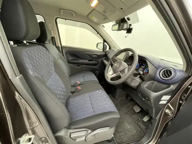 日産 デイズ ハイウェイスターX 熊本県 2021(令3)年 3.8万km フローズンバニラパール/アッシュブラウンM 純正ディスプレイオーディオ（ＡｐｐｌＣａｒＰｌａｙ・ＡｎｄｒｏｉｄＡｕｔｏ・ＢＴ・ＵＳＢ）/全周囲カメラ　/社外前後ドライブレコーダー　/ＥＴＣ　/前後クリアランスソナー　/エマージェンシーブレーキ/レーンデェパーチャアラート/先行車発進お知らせ/標識認識機能/ふらつき警報機能/ハイビームアシスト/横滑り防止/純正フロアマット/純正１４インチAW/オートライト/LEDヘッドライト/スマートキー/プッシュスタート/スペアキー1本/取扱説明書
