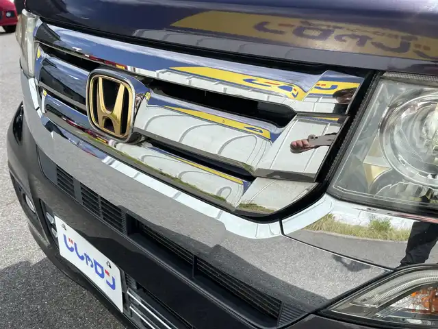 ホンダ Ｎ ＢＯＸ カスタム G Lパッケージ 福島県 2015(平27)年 8.7万km プレミアムベルベットパープル・パール (株)IDOMが運営する【じしゃロンいわき店】の自社ローン専用車両になります。こちらは現金またはオートローンご利用時の価格です。自社ローンご希望の方は別途その旨お申付け下さい/登録時走行距離86713km/ギャザーズ純正ナビゲーション/型番：VXM-152VFi/【AM/FM/CD/SD/USB】/プッシュスタート/スマートキー/スペアキーX1/バックカメラ/両側パワースライドドア/衝突軽減システム/横滑り防止機能/純正サイドバイザー/純正フロアマット/ステアリングスイッチ/取扱説明書/ナビゲーション取扱説明書
