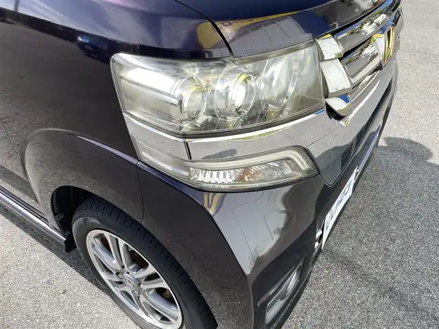ホンダ Ｎ ＢＯＸ カスタム G Lパッケージ 福島県 2015(平27)年 8.7万km プレミアムベルベットパープル・パール (株)IDOMが運営する【じしゃロンいわき店】の自社ローン専用車両になります。こちらは現金またはオートローンご利用時の価格です。自社ローンご希望の方は別途その旨お申付け下さい/登録時走行距離86713km/ギャザーズ純正ナビゲーション/型番：VXM-152VFi/【AM/FM/CD/SD/USB】/プッシュスタート/スマートキー/スペアキーX1/バックカメラ/両側パワースライドドア/衝突軽減システム/横滑り防止機能/純正サイドバイザー/純正フロアマット/ステアリングスイッチ/取扱説明書/ナビゲーション取扱説明書