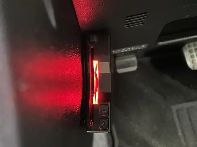 ダイハツ ムーヴ キャンバス X LTD メイクアッフ SA Ⅱ 鹿児島県 2017(平29)年 3.9万km パールホワイトⅢ/ナチュラルベージュマイカメタリック 2トーン 社外ナビ【ＭＤＶＤ５０４ＢＴＷ】　/フルセグＴＶ　/Ｂｌｕｅｔｏｏｔｈ　/バックカメラ　/スマートアシストII　/両側パワースライドドア　/コーナーセンサー　/ハロゲンヘッドライト　/純正ドアバイザー　/ＥＴＣ　/レザー調シートカバー【Clazzio】/禁煙