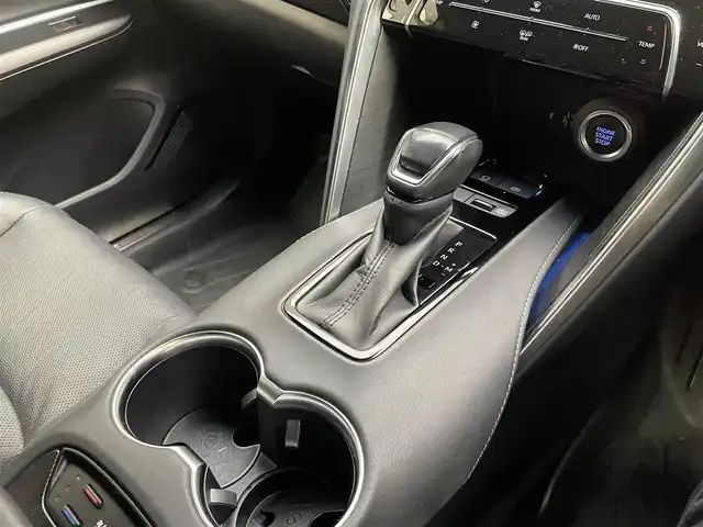 トヨタ ハリアー Z レザーパッケージ 兵庫県 2021(令3)年 2.9万km プレシャスブラックパール 純正コネクトナビ/フルセグ BT USB AUX/JBLプレミアムサウンド/デジタルインナーミラー/レーダークルーズコントロール/プリクラッシュセーフティー/BSM/RCTA/LKA/RSA/HUD/クリアランスソナー/パワーバックドア/モデリスタエアロ/レザーシート/シートヒーター/ベンチレーション/パワーシート/ビルトインETC2.0/LEDヘッドライト/LEDフォグライト/オートライト/オートハイビーム/スマートキー