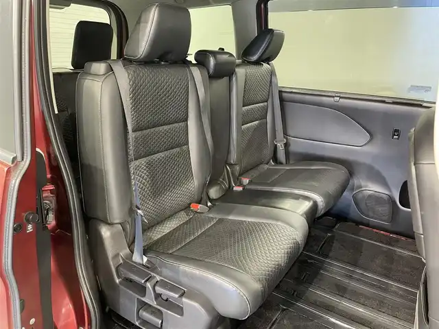 日産 セレナ ハイウェイスター Vセレクション 愛知県 2018(平30)年 9万km マルーンレッド 2トーン 純正９インチナビ/アラウンドビューモニター/純正11インチフリップダウンモニター/防水シート/両側パワースライドドア/ハンズフリーオートスライドドア/エマージェンシーブレーキ/インテリジェントパーキング/車線逸脱警報/クリアランスソナー/クルーズコントロール/ドライブレコーダー/ビルトインＥＴＣ/アクセサリーソケット/アイドリングストップ/純正フロアマット/16インチアルミホイール