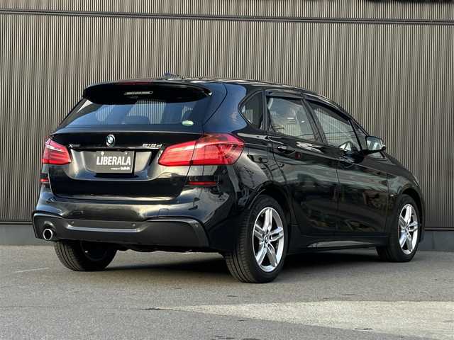 ＢＭＷ ２１８ｄ xDriveアクティブツアラーMスポーツ 長野県 2019(平31)年 3万km サファイアブラックP インテリジェントセーフティ/　純正ＨＤＤナビ　/　バックカメラ/　パークディスタンスコントロール/　パワーバックドア/　ＬＥＤヘッドライト/　シートヒーター/　ＬＩＭコントロール/　前後ドラレコ/　ミラーＥＴＣ/　純正ドアバイザー/　パドルシフト/　アイドリングストップ/　USB3.0/　保証書・取説・スペアキー