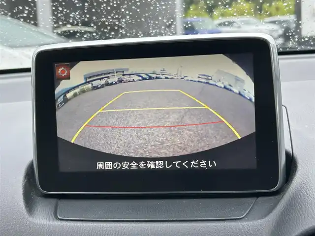 マツダ デミオ XD ツーリング Lパッケージ 岡山県 2015(平27)年 8.1万km ジェットブラックマイカ 純正ナビ　/Ｂカメラ　/衝突軽減　/クルコン　/ヘッドアップディスプレイ　/横滑り防止　/カーテンエアバック　/Ｂｌｕｅｔｏｏｔｈ　/アイドリングストップ　/オートライト　/純正ＡＷ　/ＥＴＣ　/ＬＥＤ　/パドルシフト