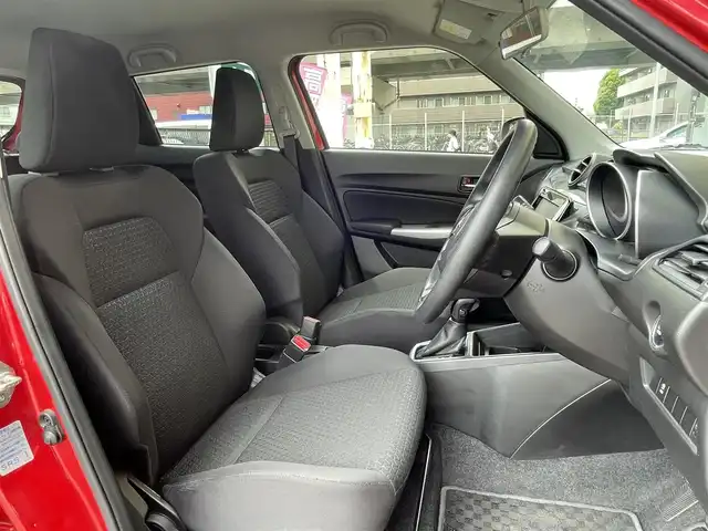 スズキ スイフト XG 千葉県 2022(令4)年 2.5万km バーニングレッドPM オーディオレス車両/ETC/D席シートヒーター/プッシュスタート/ハロゲンライト/オートライト/ヘッドライトレベライザー/横滑り防止装置/電格ミラー/純正フロアマット/純正ホイールキャップ