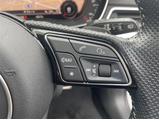 アウディ Ａ４ 2.0TFSIスポーツ S ライン PKG 神奈川県 2019(平31)年 5.2万km グレイシアホワイトメタリック メーカーオプション/アシスタンスパッケージ/・アウディプレセンスリア/・アウディサイドアシスト/・パークアシスト/・サラウンドビューカメラ/・リアサイドエアバック/バーチャルコックピット/マトリクスLEDライト//純正ナビ/・Bluetoothオーディオ/・DVD再生/・フルセグTV/ハーフレザーシート/・前席パワーシート/・前席シートヒーター/運転支援機能/・アダプティブクルーズコントロール/・アウディプレセンス/・アクティブレーンアシスト/ビルトイン２．０ETC/スマートキーX2/新車時手帳、取説