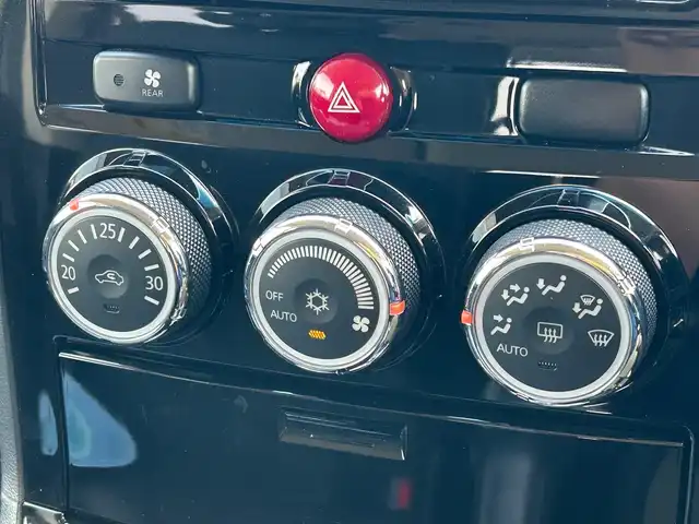 三菱 デリカＤ：５ ジャスパー 岩手県 2018(平30)年 5.4万km アイガーグレーM/ダイヤモンドブラックマイカ 4WD/社外メモリナビ/　　CD/DVD/BT/フルセグTV/バックカメラ/クルーズコントロール/両側パワースライドドア/HIDオートライト/フォグランプ/合皮ハーフレザーシート/パワーシート/シートヒーター/純正18インチアルミホイール/コーナーセンサー/パドルシフト/スマートキー/ビルトインETC