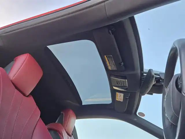 レクサス ＬＣ 500h Lパッケージ 鹿児島県 2018(平30)年 2.5万km ラディアントレッドコントラストレイヤリング レクサスセーフティシステムプラス/レーダークルーズコントロール　/ガラスパノラマルーフ　/純正ＯＰ前方ドライブレコーダー　/純正ＳＤナビ　/Ｂｌｕｅｔｏｏｔｈオーディオ　　/バックカメラ　/Ｄ＋Ｎ席パワーシート　/Ｄ＋Ｎ席シートヒーター/D+N席シートベンチレーション/ステアリングヒーター/前後コーナーセンサー/ビルトインETC2.0/純正アルミホイール(20インチ)/横滑り防止装置/レーンキープアシスト/エアバック(W+サイド)/カーテンエアバッグ/プッシュスタート/スマートキー