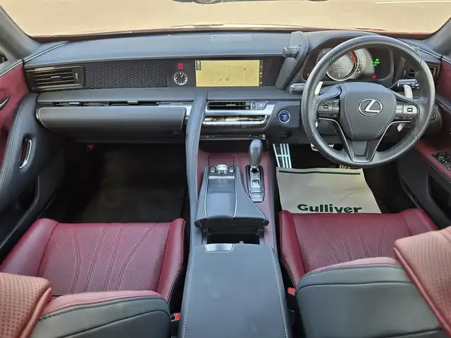 レクサス ＬＣ 500h Lパッケージ 鹿児島県 2018(平30)年 2.5万km ラディアントレッドコントラストレイヤリング レクサスセーフティシステムプラス/レーダークルーズコントロール　/ガラスパノラマルーフ　/純正ＯＰ前方ドライブレコーダー　/純正ＳＤナビ　/Ｂｌｕｅｔｏｏｔｈオーディオ　　/バックカメラ　/Ｄ＋Ｎ席パワーシート　/Ｄ＋Ｎ席シートヒーター/D+N席シートベンチレーション/ステアリングヒーター/前後コーナーセンサー/ビルトインETC2.0/純正アルミホイール(20インチ)/横滑り防止装置/レーンキープアシスト/エアバック(W+サイド)/カーテンエアバッグ/プッシュスタート/スマートキー