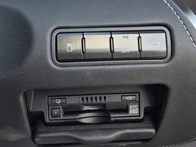 レクサス ＬＣ 500h Lパッケージ 鹿児島県 2018(平30)年 2.5万km ラディアントレッドコントラストレイヤリング レクサスセーフティシステムプラス/レーダークルーズコントロール　/ガラスパノラマルーフ　/純正ＯＰ前方ドライブレコーダー　/純正ＳＤナビ　/Ｂｌｕｅｔｏｏｔｈオーディオ　　/バックカメラ　/Ｄ＋Ｎ席パワーシート　/Ｄ＋Ｎ席シートヒーター/D+N席シートベンチレーション/ステアリングヒーター/前後コーナーセンサー/ビルトインETC2.0/純正アルミホイール(20インチ)/横滑り防止装置/レーンキープアシスト/エアバック(W+サイド)/カーテンエアバッグ/プッシュスタート/スマートキー