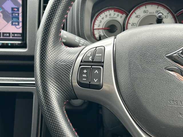 スズキ アルト ワークス 千葉県 2016(平28)年 4.3万km スチールシルバーM 社外メモリナビ/Bluetooth/CD/DVD/フルセグTV/ETC/スマートキー/スペアキー×１/プッシュスタート/ステアリングスイッチ/ウインカーミラー/オートライト/純正15インチアルミホイール/純正フロアマット/純正ドアバイザー/保証書・取扱説明書