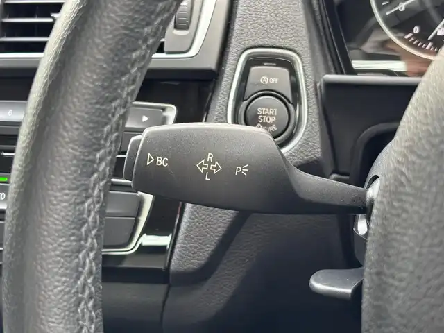 ＢＭＷ １１８ｄ スタイル 山梨県 2016(平28)年 3.8万km サファイアブラックP インテリジェントS/黒白半革/クルコン /純正HDDナビ /LED /純正１６ＡＷ/ＡＡＣ/ミラー型ＥＴＣ/ＣＤ/ＤＶＤ/ＢＴ/オートライト/取説