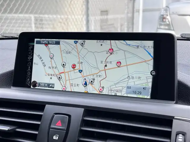 ＢＭＷ １１８ｄ スタイル 山梨県 2016(平28)年 3.8万km サファイアブラックP インテリジェントS/黒白半革/クルコン /純正HDDナビ /LED /純正１６ＡＷ/ＡＡＣ/ミラー型ＥＴＣ/ＣＤ/ＤＶＤ/ＢＴ/オートライト/取説