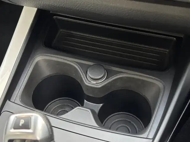 ＢＭＷ １１８ｄ スタイル 山梨県 2016(平28)年 3.8万km サファイアブラックP インテリジェントS/黒白半革/クルコン /純正HDDナビ /LED /純正１６ＡＷ/ＡＡＣ/ミラー型ＥＴＣ/ＣＤ/ＤＶＤ/ＢＴ/オートライト/取説