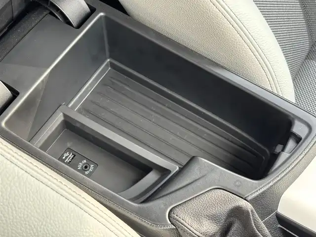 ＢＭＷ １１８ｄ スタイル 山梨県 2016(平28)年 3.8万km サファイアブラックP インテリジェントS/黒白半革/クルコン /純正HDDナビ /LED /純正１６ＡＷ/ＡＡＣ/ミラー型ＥＴＣ/ＣＤ/ＤＶＤ/ＢＴ/オートライト/取説