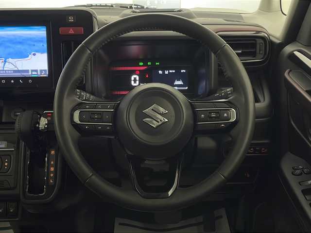 スズキ スペーシア カスタム HYBRID XS 宮崎県 2024(令6)年 0.4万km ピュアホワイトP 禁煙車/衝突被害軽減ブレーキ/純正9型ディスプレイオーディオナビTV/（Bluetooth/USB/HDMI/FMAM/フルセグTV)/純正LEDオートライト/純正LEDフォグ/純正15インチアルミ/純正エアロ/純正ルーフエンドスポイラー/両側電動スライドドア/アダプティブクルーズコントロール/レーンディパーチャーアラート/クリアランスソナー/ヘッドアップディスプレイ/エネチャージ/オートエアコン/前席シートヒーター/ステアリングヒーター/ハーフレザーシート/本革巻ハンドル/スマートキー/プッシュエンジンスタート/新車時保証書/取扱い説明書