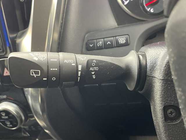 トヨタ ヴェルファイア Z Gエディション 群馬県 2015(平27)年 7.7万km ブラック １０型ナビ　１２．８型後席モニター　バックカメラ　クルーズコントロール　両側電動スライドドア　パワーシート　電動リアゲート　シートヒーター　ステアリングヒーター　オットマン　ＬＥＤ　ＥＴＣ　禁煙車