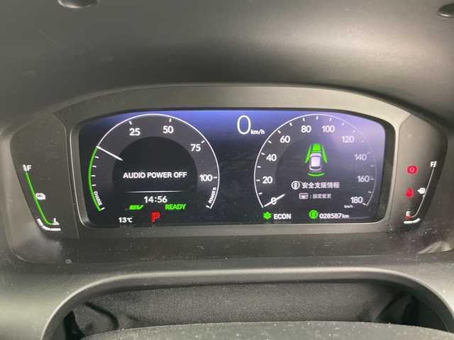 ホンダ ＺＲ－Ｖ ハイブリッド e:HEV Z 愛知県 2023(令5)年 2.9万km プラチナホワイトパール 禁煙車/純正9インチナビ/（AM/FM/Bluetooth/USB/フルセグTV）/全方位カメラ/BOSEサウンド/シーケンシャルウインカー/ワイヤレス充電/ホンダセンシング/・衝突軽減ブレーキ/・レーンキープアシスト/・アダプティブクルーズコントロール/・トラフィックジャムアシスト/・誤発進抑制機能/・パーキングセンサー/・オートハイビーム/・ブラインドスポットインフォメーション/ETC2.0/前後ドライブレコーダー/レザシート/パワーシート/メモリシート/シートヒーター/革巻きステアリング/ステアリングヒーター/パワーバックドア/ダウンヒルアシスト/純正18インチアルミホイール/スマートキー/プッシュスタート/LEDヘッドライト/オートライト/純正フロアマット/横滑り防止装置/電動格納ミラー/電子パーキングぶらーき/オートホールド