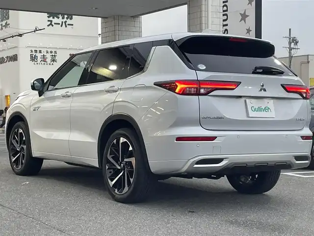 三菱 アウトランダー ＰＨＥＶ