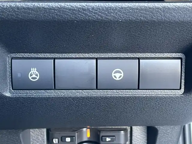 日産 ノート オーテック FOUR 道南・函館 2021(令3)年 4.5万km ピュアホワイトパール / スーパーブラック 2トーン ・純正ナビ/・フルセグＴＶ/・全周囲カメラ/・ドライブレコーダー/・クルーズコントロール/・レーンキープアシスト/・衝突被害軽減ブレーキ/・コーナーセンサー/・シートヒーター/・オートハイビーム/・ＥＴＣ/・ワンオーナー