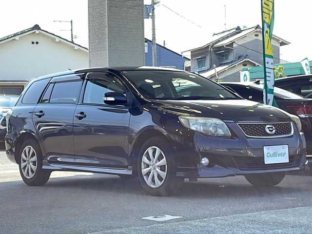 トヨタ カローラ フィールダー 1．5X エアロツアラー 愛媛県 2011(平23)年 9.2万km ブラックマイカ ワンオーナー/社外メモリナビ/（AM/FM/CD/USB）/バックカメラ/スマートキー/プッシュスタート/スペアキー/オートライト/ドアバイザー/純正フロアマット