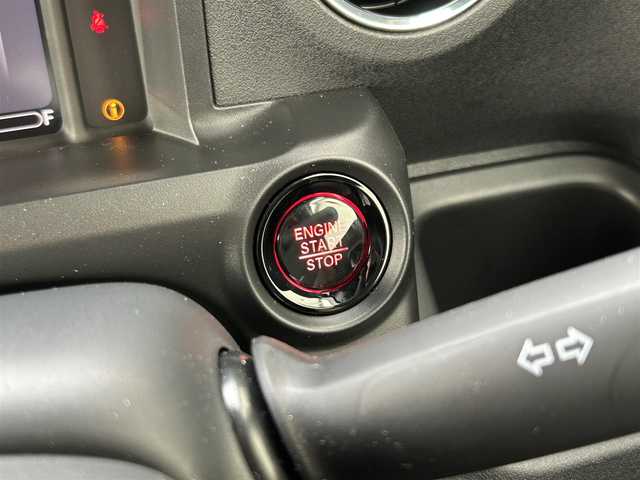 ホンダ Ｎ ＢＯＸ カスタム ターボ 群馬県 2024(令6)年 0.1万km クリスタルブラックパール ワンオーナー/ターボエンジン/純正9インチGathersナビ（LXU-242NBi）/CD/DVD/FM/AM/フルセグTV/Bluetoothオーディオ/SD/AppleCarPlay/AndroidAuto/両側パワースライドドア/クルーズコントロール/レーンキープアシスト/前席シートヒーター/バックカメラ/純正前後ドラレコ（DRH-229ND）/LEDヘッドライト/電動格納ウインカーミラー/電子パーキング/オートブレーキホールド/純正15インチアルミホイール/純正フロアマット/純正ビルトインETC/Type-C 充電端子/シートバックテーブル/アイドリングストップ/TVキャンセラー/プッシュスタート/スマートキー/寒冷地仕様/保証書/取扱説明書/スペアキー1本