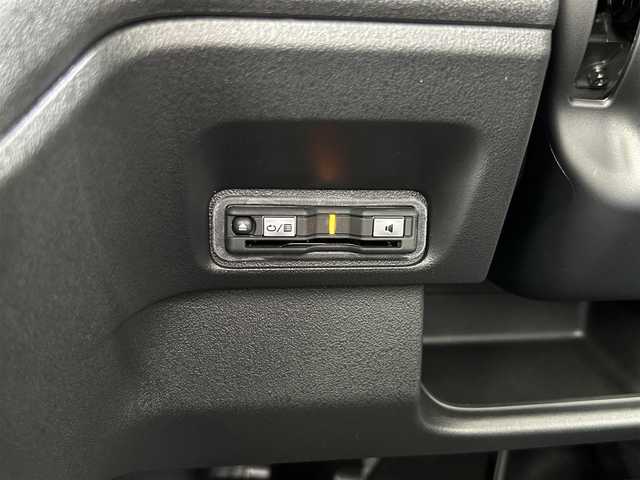 ホンダ Ｎ ＢＯＸ カスタム ターボ 群馬県 2024(令6)年 0.1万km クリスタルブラックパール ワンオーナー/ターボエンジン/純正9インチGathersナビ（LXU-242NBi）/CD/DVD/FM/AM/フルセグTV/Bluetoothオーディオ/SD/AppleCarPlay/AndroidAuto/両側パワースライドドア/クルーズコントロール/レーンキープアシスト/前席シートヒーター/バックカメラ/純正前後ドラレコ（DRH-229ND）/LEDヘッドライト/電動格納ウインカーミラー/電子パーキング/オートブレーキホールド/純正15インチアルミホイール/純正フロアマット/純正ビルトインETC/Type-C 充電端子/シートバックテーブル/アイドリングストップ/TVキャンセラー/プッシュスタート/スマートキー/寒冷地仕様/保証書/取扱説明書/スペアキー1本