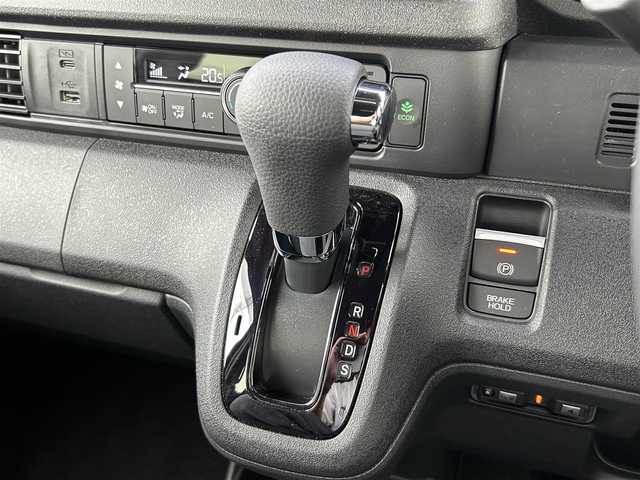 ホンダ Ｎ ＢＯＸ カスタム ターボ 群馬県 2024(令6)年 0.1万km クリスタルブラックパール ワンオーナー/ターボエンジン/純正9インチGathersナビ（LXU-242NBi）/CD/DVD/FM/AM/フルセグTV/Bluetoothオーディオ/SD/AppleCarPlay/AndroidAuto/両側パワースライドドア/クルーズコントロール/レーンキープアシスト/前席シートヒーター/バックカメラ/純正前後ドラレコ（DRH-229ND）/LEDヘッドライト/電動格納ウインカーミラー/電子パーキング/オートブレーキホールド/純正15インチアルミホイール/純正フロアマット/純正ビルトインETC/Type-C 充電端子/シートバックテーブル/アイドリングストップ/TVキャンセラー/プッシュスタート/スマートキー/寒冷地仕様/保証書/取扱説明書/スペアキー1本