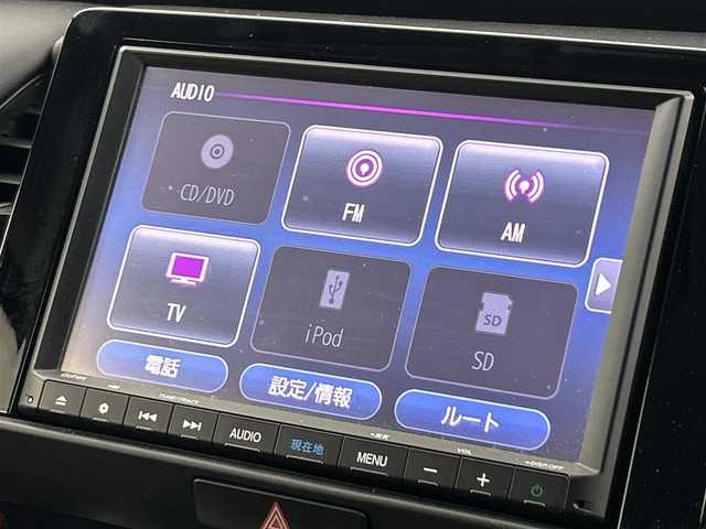 ホンダ フィット e:HEVリュクス 福岡県 2020(令2)年 8万km クリスタルブラックパール 純正８型ナビ(CD DVD BT フルセグTV) /バックカメラ /ETC　/シティブレーキシステム /レーンキープアシスト　/オートハイビーム　/レーダークルーズコントロール　/コーナーセンサー　/ハーフレザーシート　/シートヒーター　/オートライト /LEDヘッドライト　/フォグランプ