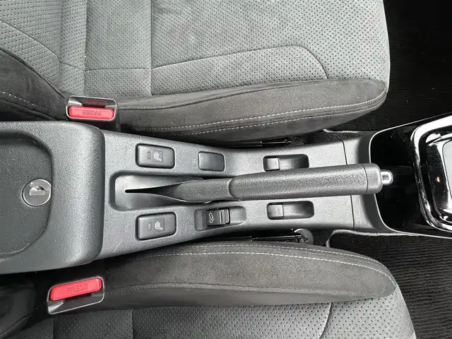 ダイハツ コペン GRスポーツ 愛知県 2022(令4)年 0.9万km マタドールレッドP ワンオーナー/スマートキー/プッシュスタート/純正ナビ/フルセグTV/BT/バックカメラ/BBS16インチAW/ETC/オートライト/パドルシフト/ステアリングスイッチ/前席シートヒーター/純正フロアマット/取説、保証書/スペアキー