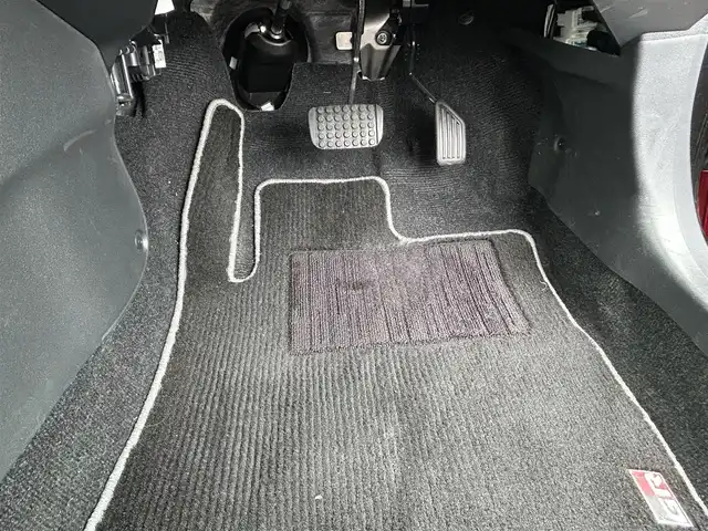 ダイハツ コペン GRスポーツ 愛知県 2022(令4)年 0.9万km マタドールレッドP ワンオーナー/スマートキー/プッシュスタート/純正ナビ/フルセグTV/BT/バックカメラ/BBS16インチAW/ETC/オートライト/パドルシフト/ステアリングスイッチ/前席シートヒーター/純正フロアマット/取説、保証書/スペアキー