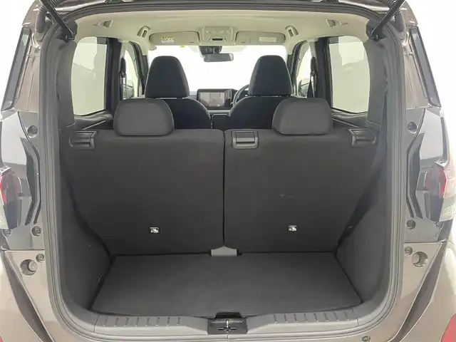 日産 サクラ X 兵庫県 2023(令5)年 3万km 茶 純正9インチディスプレイオーディオ/（BT、APPLECarPlay、Android　Aut）/バックカメラ/先行車発進お知らせ/ウィンカーミラー/オートライト/純正フロアマット/ドアバイザー/LEDヘッドライト/プッシュスタート/Eペダル/スマートキー/純正14インチAW