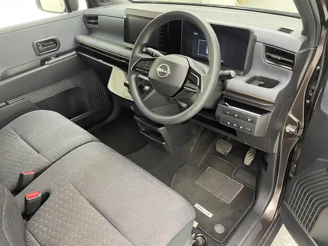 日産 サクラ X 兵庫県 2023(令5)年 3万km 茶 純正9インチディスプレイオーディオ/（BT、APPLECarPlay、Android　Aut）/バックカメラ/先行車発進お知らせ/ウィンカーミラー/オートライト/純正フロアマット/ドアバイザー/LEDヘッドライト/プッシュスタート/Eペダル/スマートキー/純正14インチAW