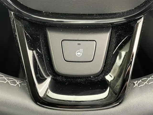 ホンダ ＺＲ－Ｖ ハイブリッド e:HEV Z 茨城県 2023(令5)年 2.1万km プラチナホワイトパール Honda SENSING/BOSEプレミアムサウンドシステム/純正ナビ/ディスプレイオーディオ/全周囲カメラ/フルセグTV/AppleCarPlay/Android Auto/レザーシート/シートヒーター/パワーシート/LEDヘッドライト/アイドリングストップ/オートホールド/電動バックドア/ステアリングヒーター/パドルシフト/ドライブレコーダー/ビルトインETC2.0/置き型充電/純正18インチAW