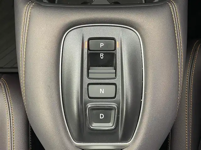ホンダ ＺＲ－Ｖ ハイブリッド e:HEV Z 茨城県 2023(令5)年 2.1万km プラチナホワイトパール Honda SENSING/BOSEプレミアムサウンドシステム/純正ナビ/ディスプレイオーディオ/全周囲カメラ/フルセグTV/AppleCarPlay/Android Auto/レザーシート/シートヒーター/パワーシート/LEDヘッドライト/アイドリングストップ/オートホールド/電動バックドア/ステアリングヒーター/パドルシフト/ドライブレコーダー/ビルトインETC2.0/置き型充電/純正18インチAW