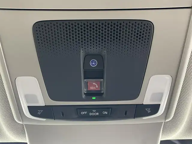 ホンダ ＺＲ－Ｖ ハイブリッド e:HEV Z 茨城県 2023(令5)年 2.1万km プラチナホワイトパール Honda SENSING/BOSEプレミアムサウンドシステム/純正ナビ/ディスプレイオーディオ/全周囲カメラ/フルセグTV/AppleCarPlay/Android Auto/レザーシート/シートヒーター/パワーシート/LEDヘッドライト/アイドリングストップ/オートホールド/電動バックドア/ステアリングヒーター/パドルシフト/ドライブレコーダー/ビルトインETC2.0/置き型充電/純正18インチAW