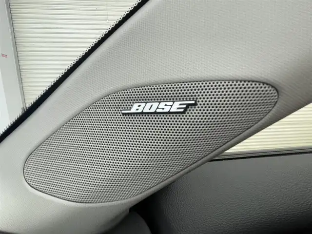 ホンダ ＺＲ－Ｖ ハイブリッド e:HEV Z 茨城県 2023(令5)年 2.1万km プラチナホワイトパール Honda SENSING/BOSEプレミアムサウンドシステム/純正ナビ/ディスプレイオーディオ/全周囲カメラ/フルセグTV/AppleCarPlay/Android Auto/レザーシート/シートヒーター/パワーシート/LEDヘッドライト/アイドリングストップ/オートホールド/電動バックドア/ステアリングヒーター/パドルシフト/ドライブレコーダー/ビルトインETC2.0/置き型充電/純正18インチAW