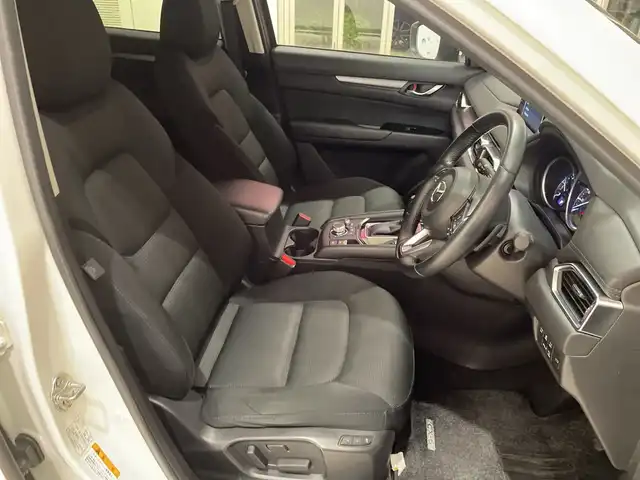マツダ ＣＸ－５ XD プロアクティブ 埼玉県 2020(令2)年 5.3万km スノーフレイクホワイトパールマイカ マツダコネクトナビ/   CD/DVD/BT/フルセグTV/全方位カメラ/パワーバックドア/レーダークルーズコントロール/LEDオートライト/パワーシート/シートヒーター/純正19インチAW/HUD/BSM/パドルシフト/ステアリングヒーター/ステアリングスイッチ/プッシュスタート/ETC