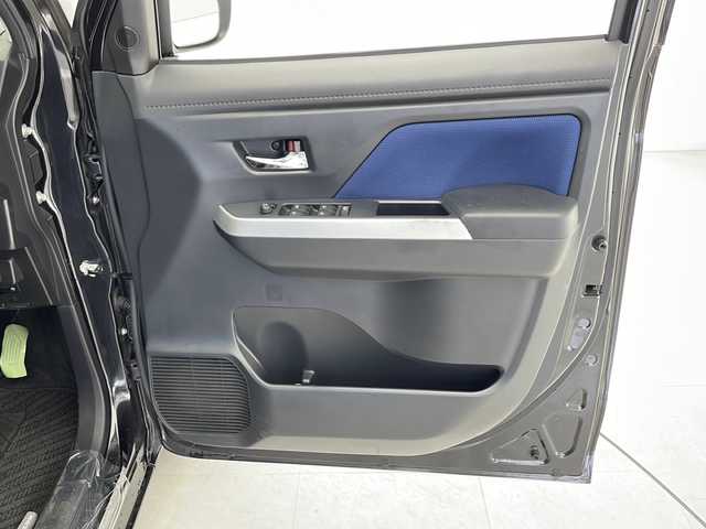 トヨタ タンク カスタムG S 千葉県 2017(平29)年 4.5万km ブラックマイカメタリック 衝突被害軽減システム/横滑り防止装置/純正大型SDナビ/　（Bluetooth/CD/DVD/フルセグTV）/ミュージックサーバー（SD)/純正ETC/クルーズコントロール/両側パワースライドドア/純正フロアマット/パワーステアリング/パワーウィンドウ/アイドリングストップ/ロールサンシェード/プッシュボタン/オートライト/純正14インチアルミホイール