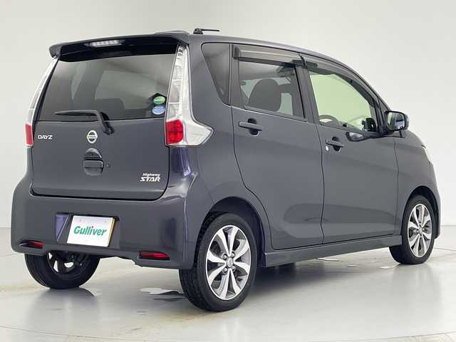 日産 デイズ ハイウェイスターG ターボ 愛知県 2014(平26)年 4.8万km プレミアムパープルP 社外ナビ/・ワンセグTV/・Bluetooth/・CD/・AM/FM/アラウンドビューモニター/純正アルミホイール/ETC/HIDヘッドライト/スマートキー/プッシュスタート/横滑り防止装置/ステアリングスイッチ/ドライブレコーダー