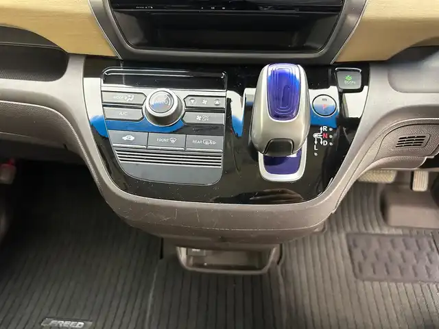 ホンダ フリード ハイブリット G ホンダセンシング 兵庫県 2017(平29)年 6.6万km モダンスティールM 純正メモリナビ/(CD/DVD/BT/フルセグ）/HDMI/前後ドライブレコーダー/バックカメラ/両側パワースライドドア/ビルトインETC/ACC/LKA/PCS/純正フロアマット/純正ドアバイザー/LEDヘッドライト