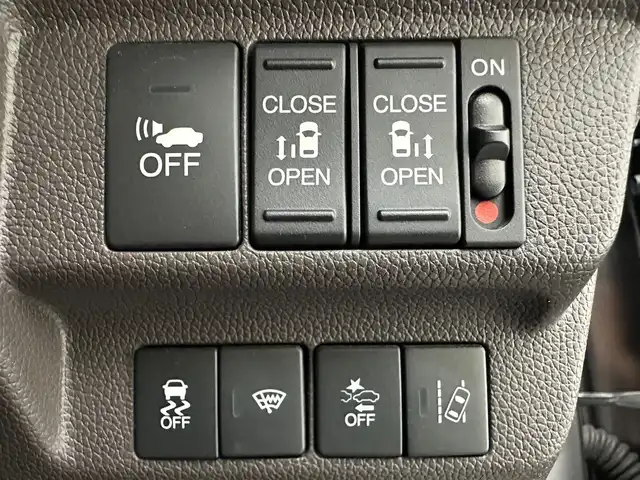 ホンダ フリード ハイブリット G ホンダセンシング 兵庫県 2017(平29)年 6.6万km モダンスティールM 純正メモリナビ/(CD/DVD/BT/フルセグ）/HDMI/前後ドライブレコーダー/バックカメラ/両側パワースライドドア/ビルトインETC/ACC/LKA/PCS/純正フロアマット/純正ドアバイザー/LEDヘッドライト