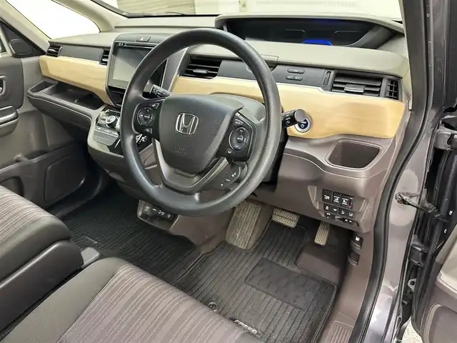 ホンダ フリード ハイブリット G ホンダセンシング 兵庫県 2017(平29)年 6.6万km モダンスティールM 純正メモリナビ/(CD/DVD/BT/フルセグ）/HDMI/前後ドライブレコーダー/バックカメラ/両側パワースライドドア/ビルトインETC/ACC/LKA/PCS/純正フロアマット/純正ドアバイザー/LEDヘッドライト