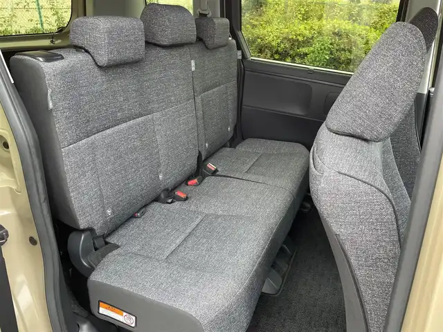 トヨタ シエンタ Z 東京都 2023(令5)年 1.6万km ベージュ 純正ディスプレイオーディオナビ/全方位カメラ/両側パワースライドドア/レーダークルーズコントロール/前席シートヒーター/ステアリングヒーター/フルセグTV/Bluetooth/コーナーセンサー/ブラインドスポットモニター/LEDヘッドライト/ETC2.0/ステアリングスイッチ/スマートキー/プッシュスタート